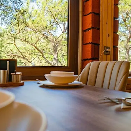 Goekbuek Serenity מלון דירות