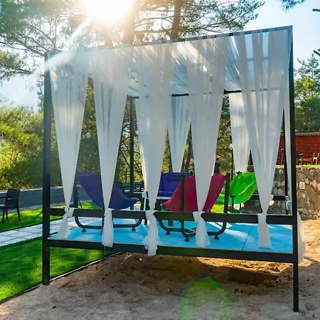 Goekbuek Serenity מלון דירות