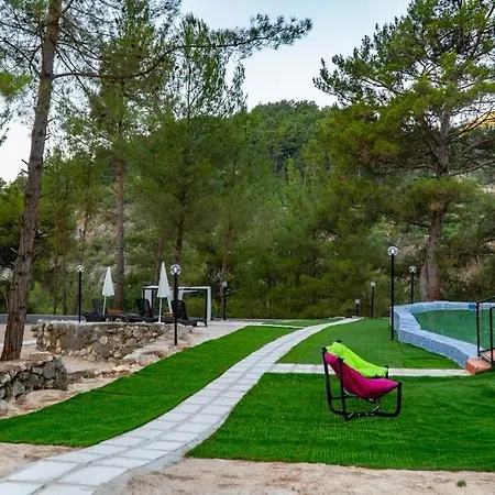 Goekbuek Serenity מלון דירות Gokbuk