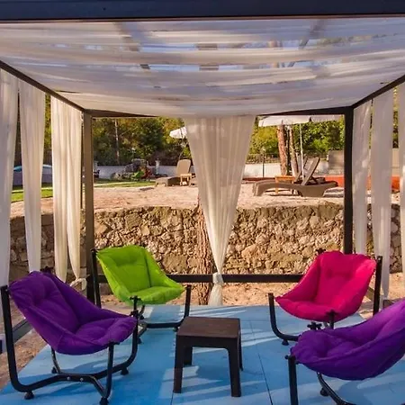 アパートホテル Goekbuek Serenity Gokbuk