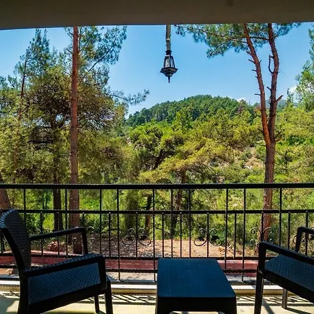 Hotel apartamentowy Goekbuek Serenity Gokbuk