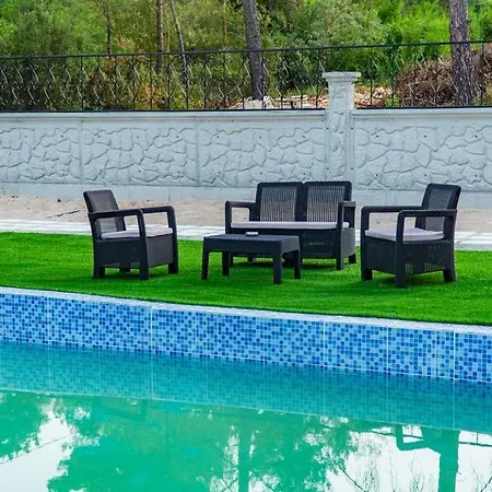 Goekbuek Serenity Lägenhetshotell 3*
