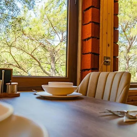 Goekbuek Serenity アパートホテル 3*