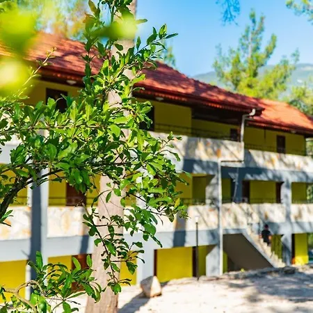 アパートホテル Goekbuek Serenity 3*